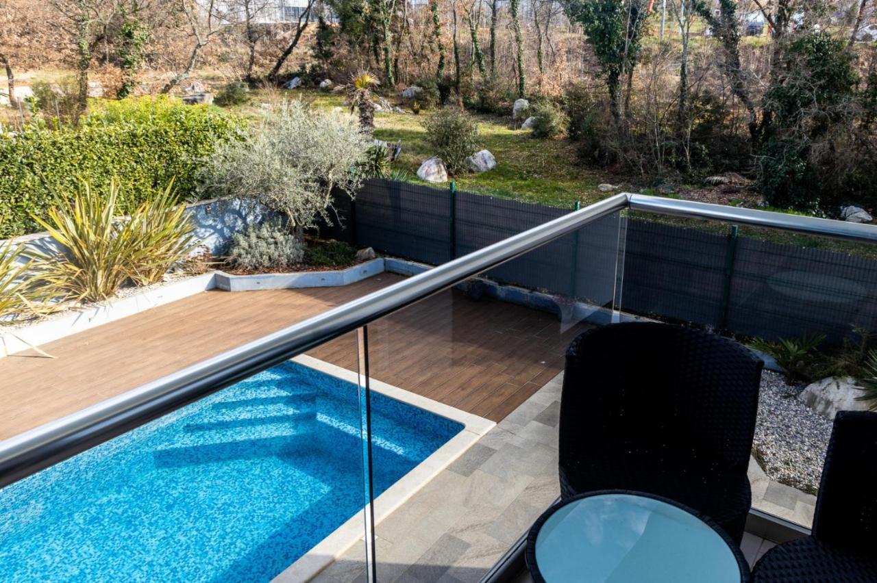 Sunny Adriatic Apartment โปเรช ภายนอก รูปภาพ